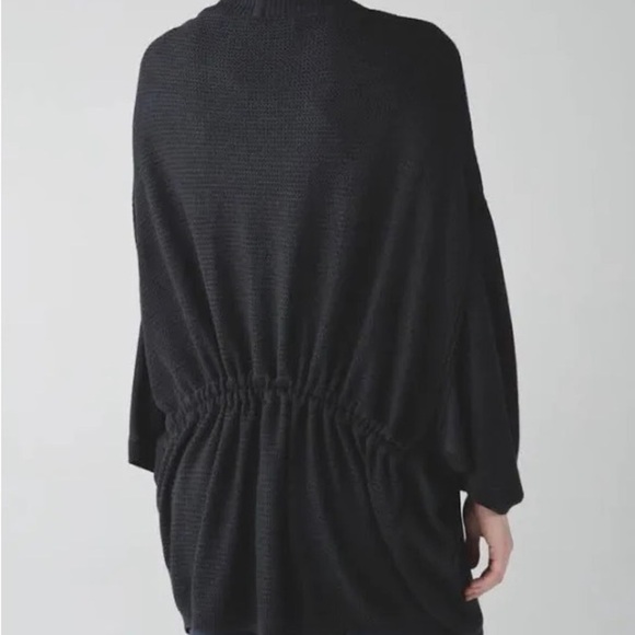 EUC - Lululemon Breeze Easy Wrap - Heathered Black - Size XS/S - Picture 6 of 11